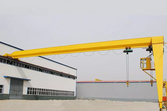 Semi Goliath Crane Exporter in Qatar